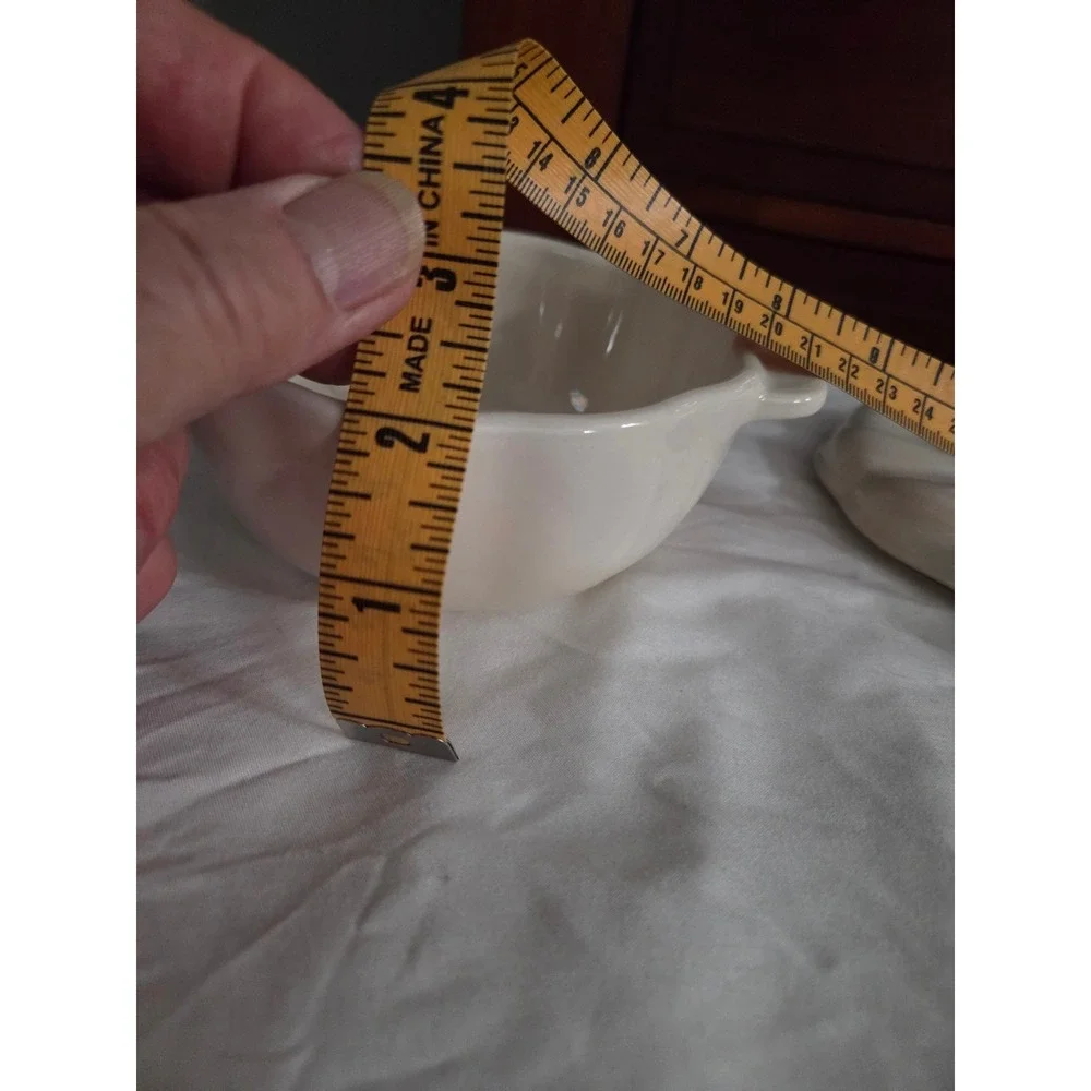Pioneer Woman Pumpkin Cocotte Linen White Stoneware 13.5oz Mini Baker Gold Stem